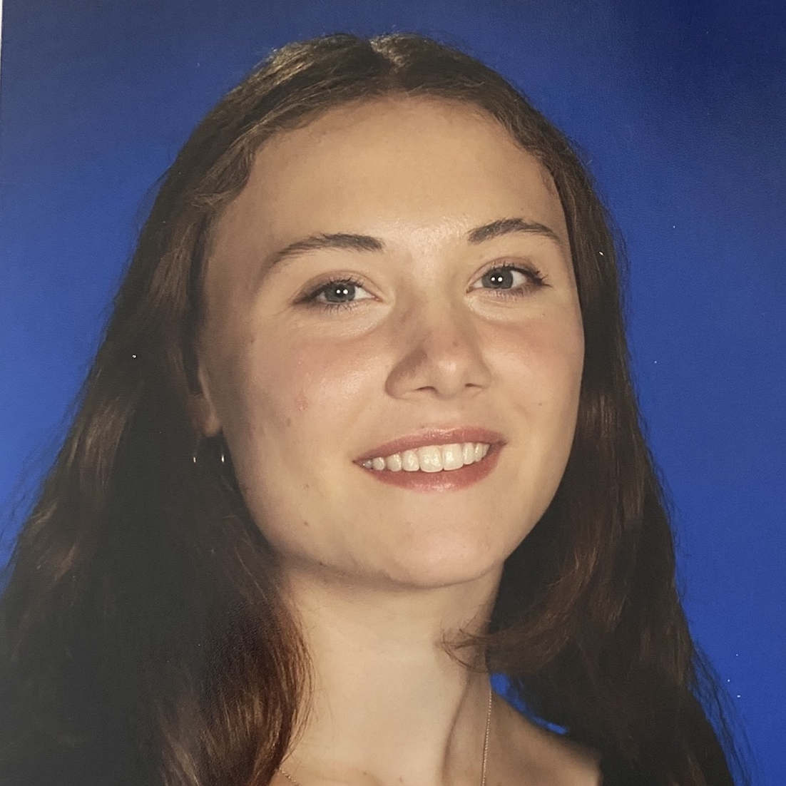 Headshot of Riley Savidge